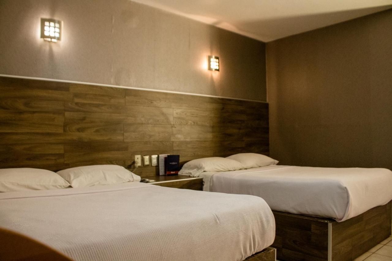 Hotel Maioris El Diez Culiacán Exteriör bild