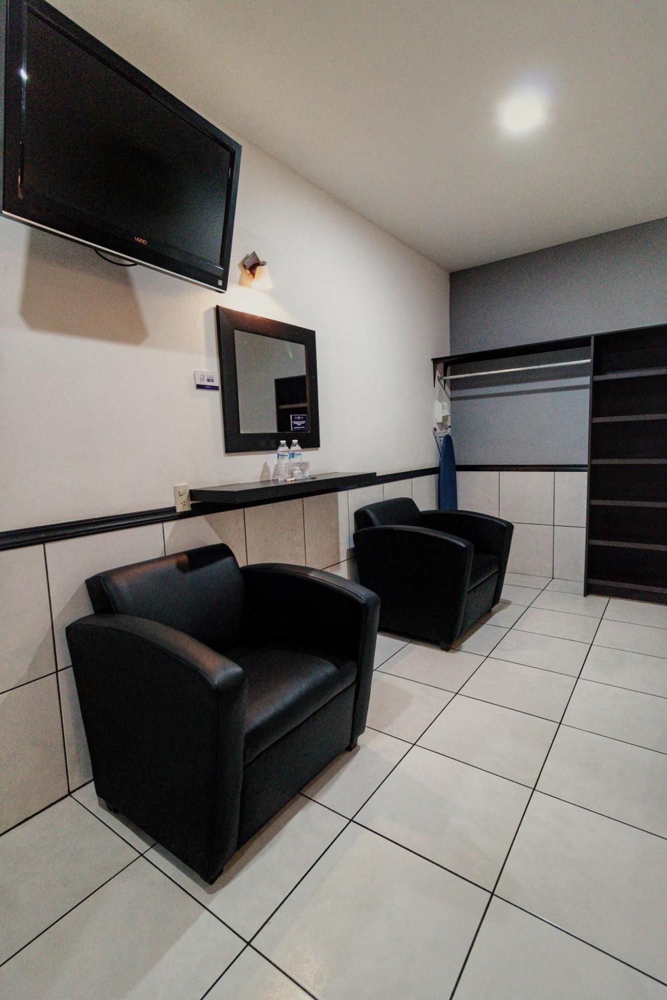 Hotel Maioris El Diez Culiacán Exteriör bild